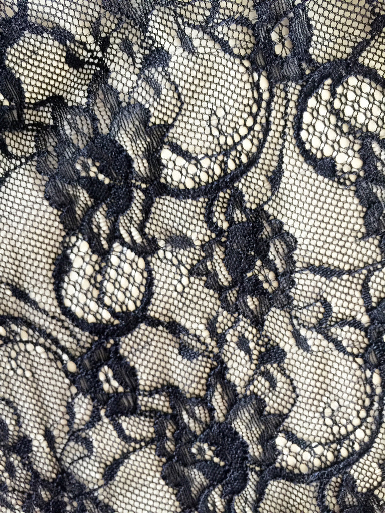 Dentelle Lace Dress