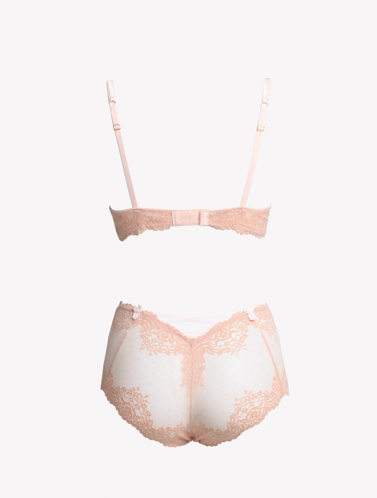 Mimi Holliday bra